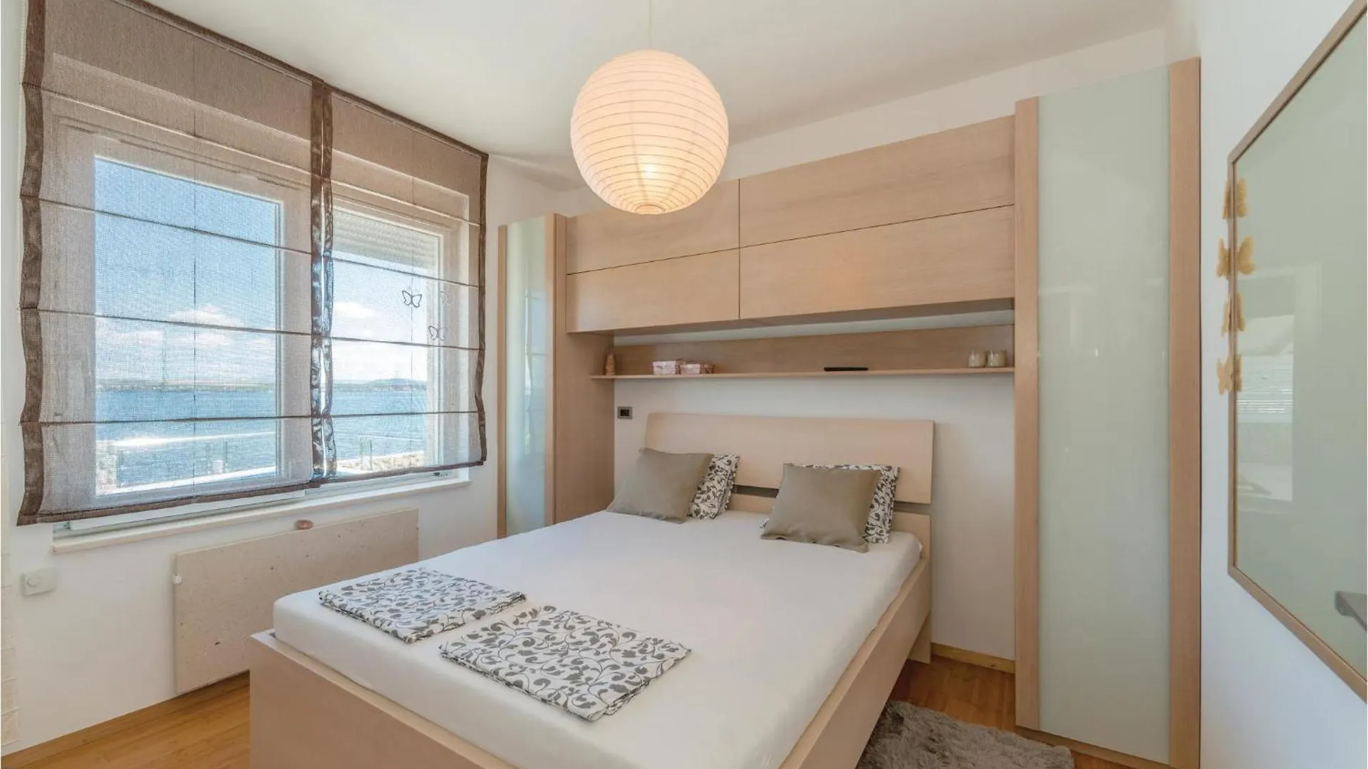 Cozy Home In Tkon With Wifi 度假居