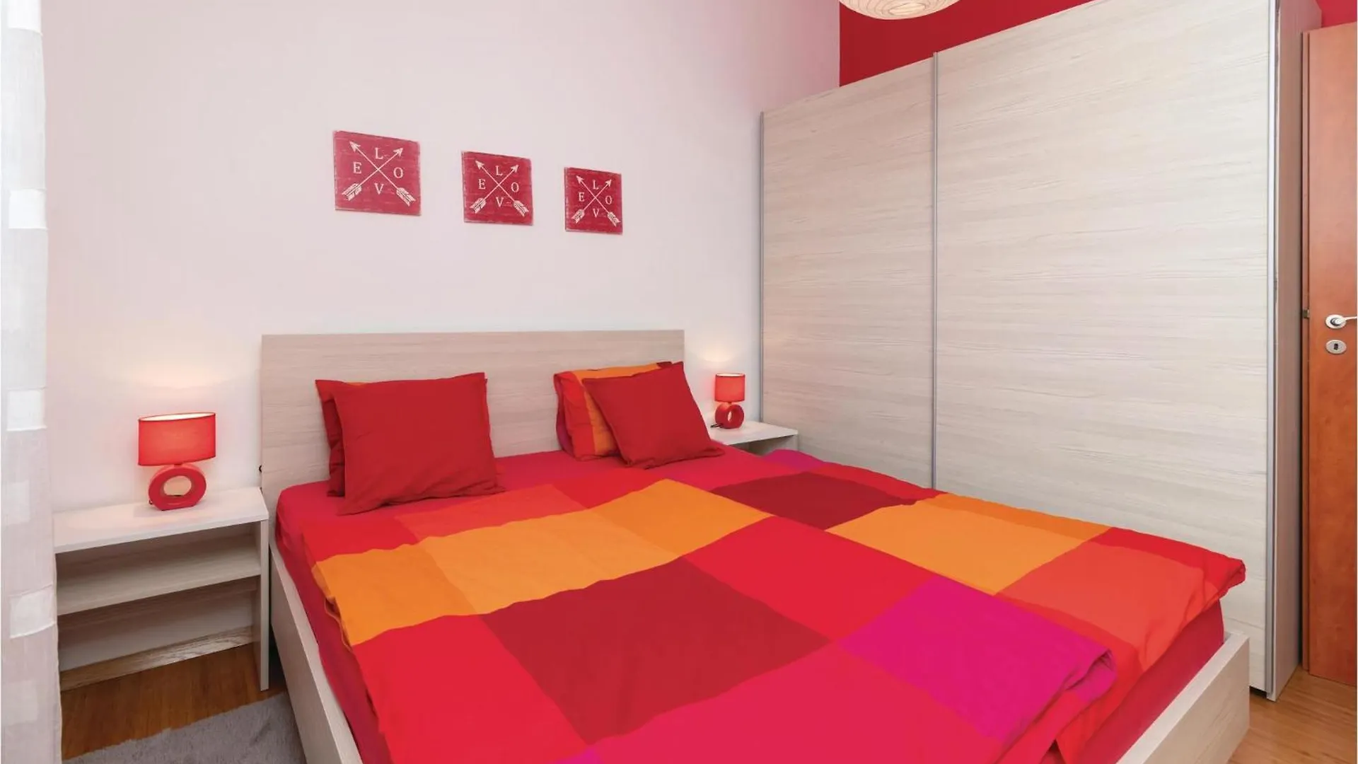 Cozy Home In Tkon With Wifi 0*,  Kroatien